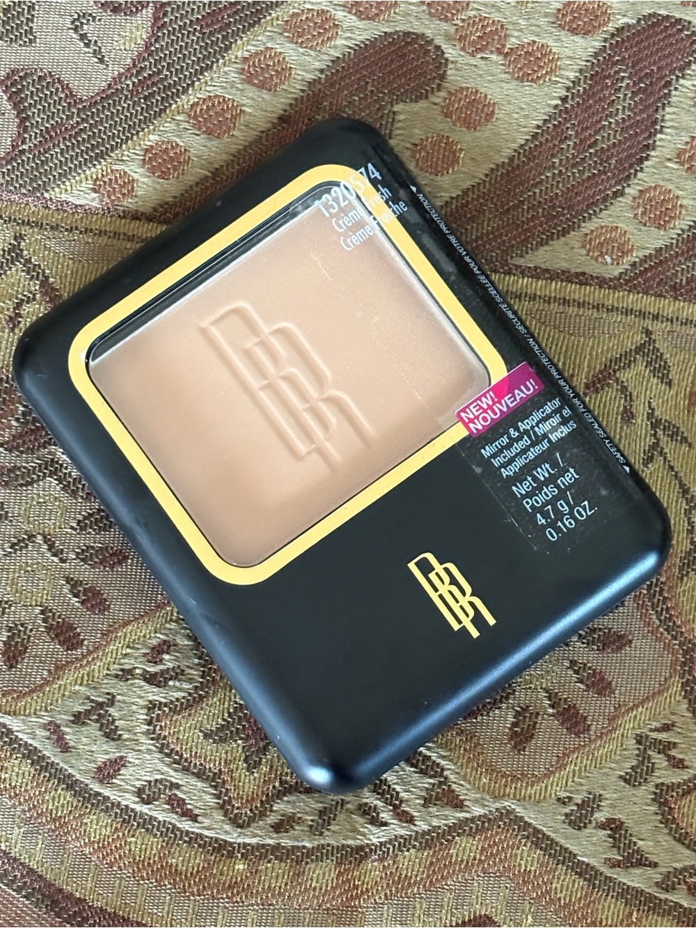 Cream Compact Powder - Cream Shade (Beige)
